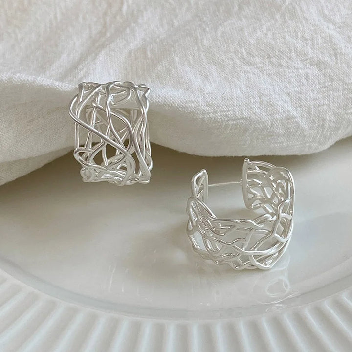 C-Shaped Weave Earrings Earring