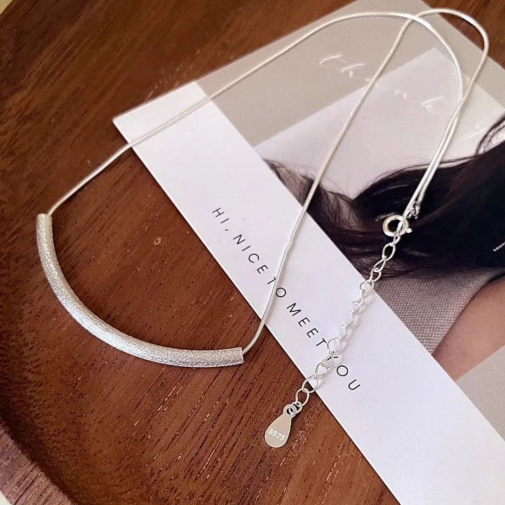 Classic Scrub Arc Geometric Necklace Necklace