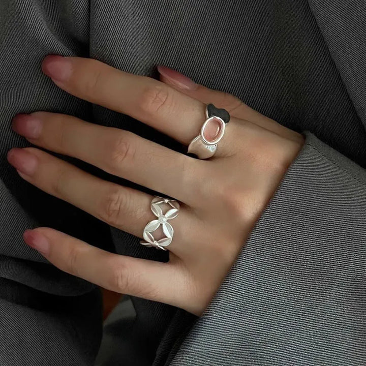 Elegant Flower Pearl Rings