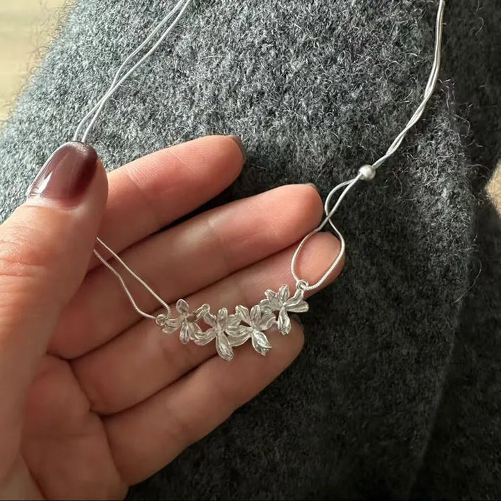 Flower Double-layered Necklace Necklace