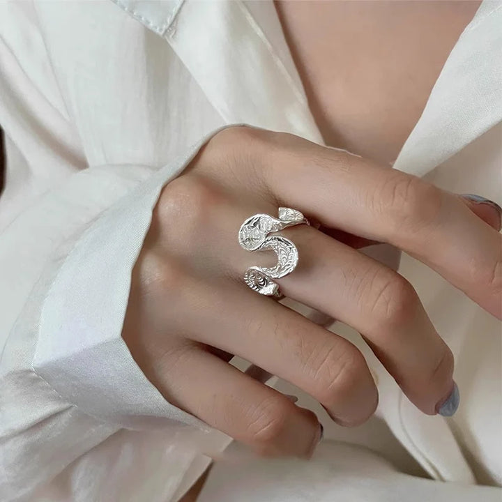Geometric Wave Ring