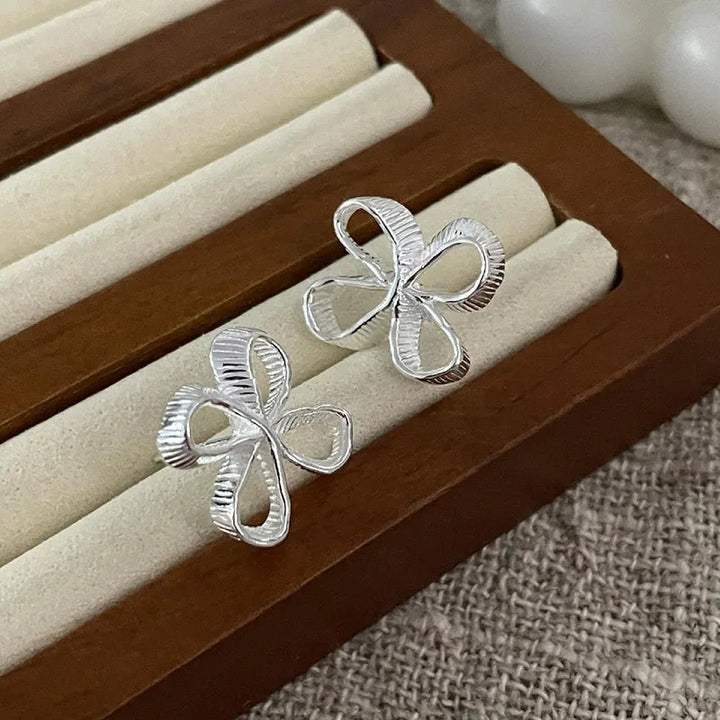 Hollow Flower Earrings Earring