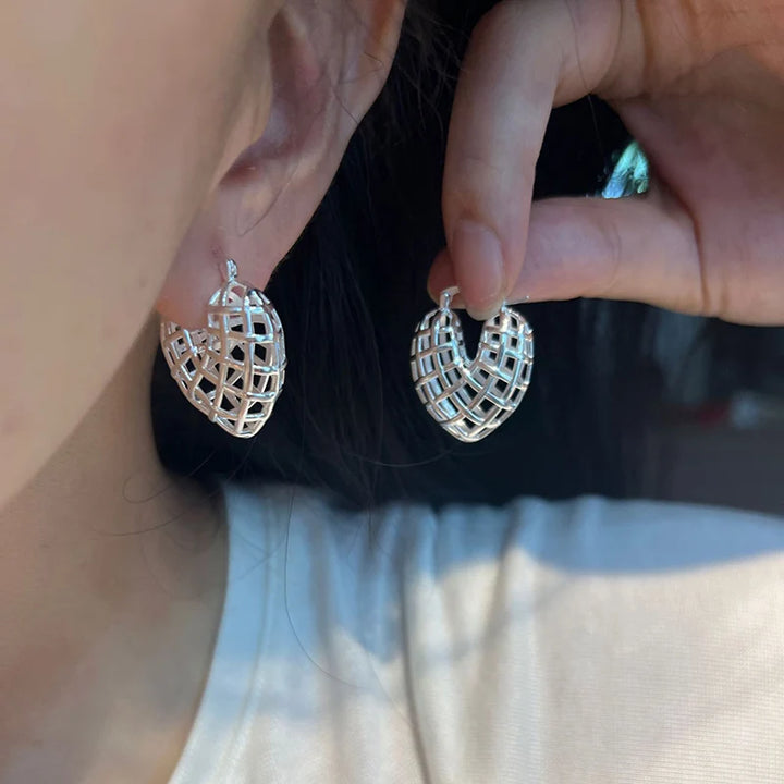 Hollow Grid Heart Earrings