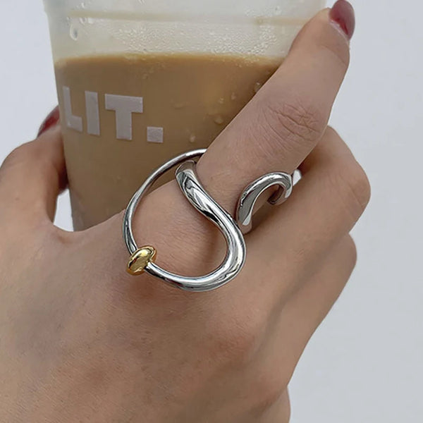 Minimalist Distorted Geometric Ring