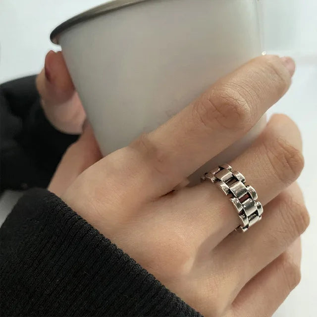 Minimalist Hollow Chain Rings Ring B resizable