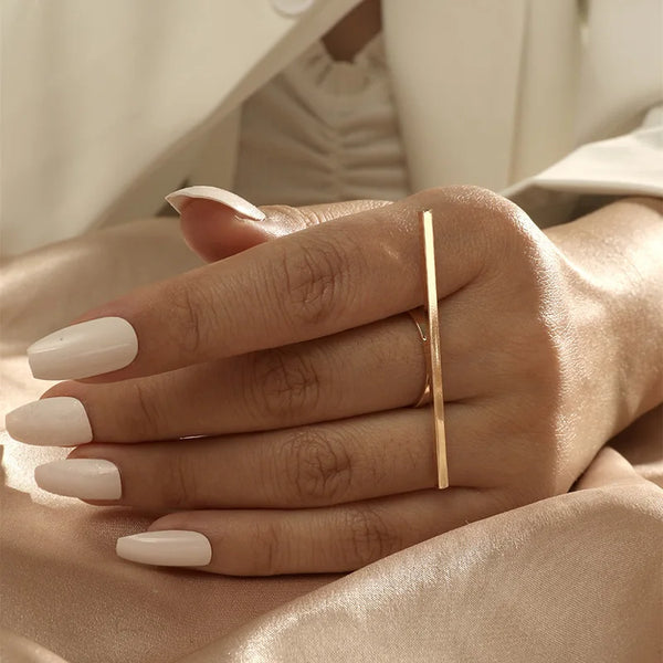 Minimalist Line Ring