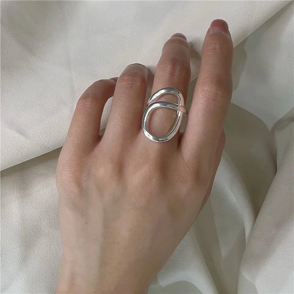 Minimalist Winding Irregular Ring