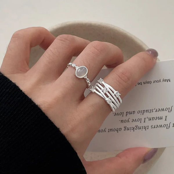 Multilayer Zircon Chain Rings