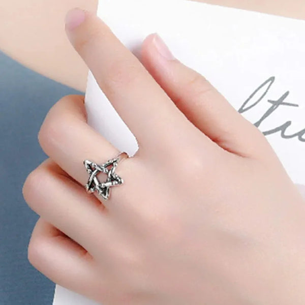 Retro Star Ring