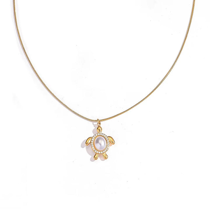 Retro Turtle Necklace Style B