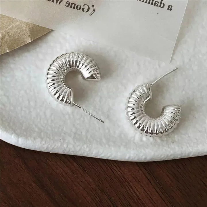 Semicircle Threaded Earrings Earrings