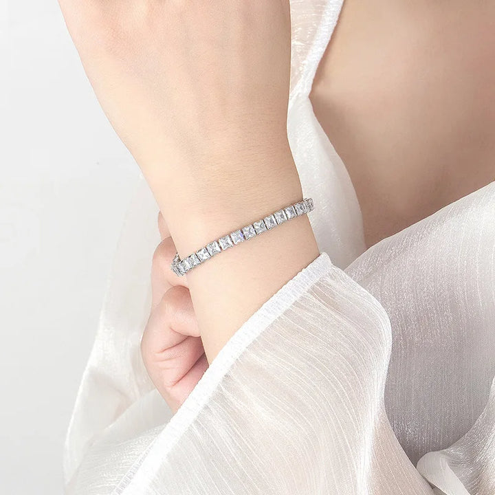 Simple Sparkling Zircon Bracelet