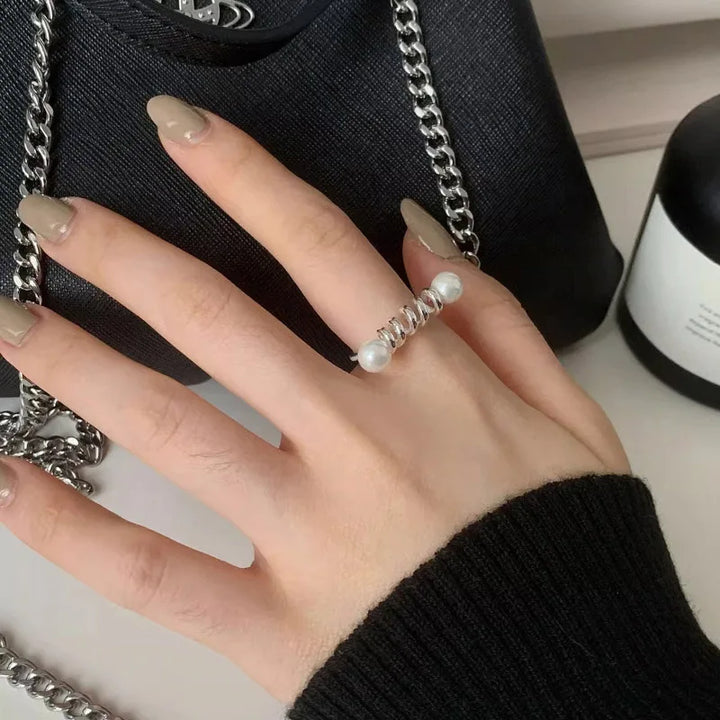 Spiral Geometric Pearl Ring