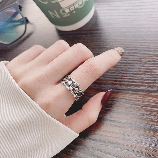 Vintage Hollow Geometry Ring