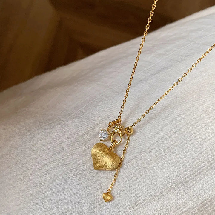 Zircon Brushed Heart Necklace Necklace