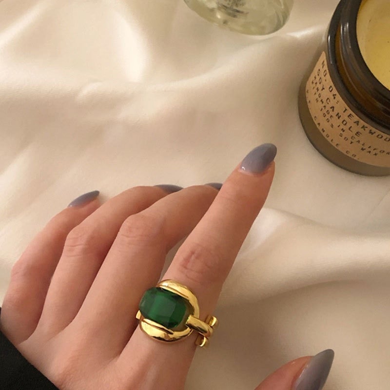 Green Stone Retro Ring