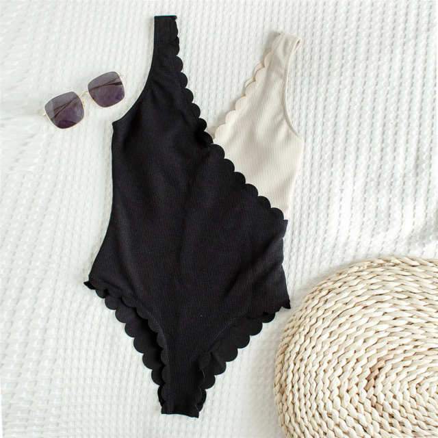 Splicing Ribbed Swimsuit